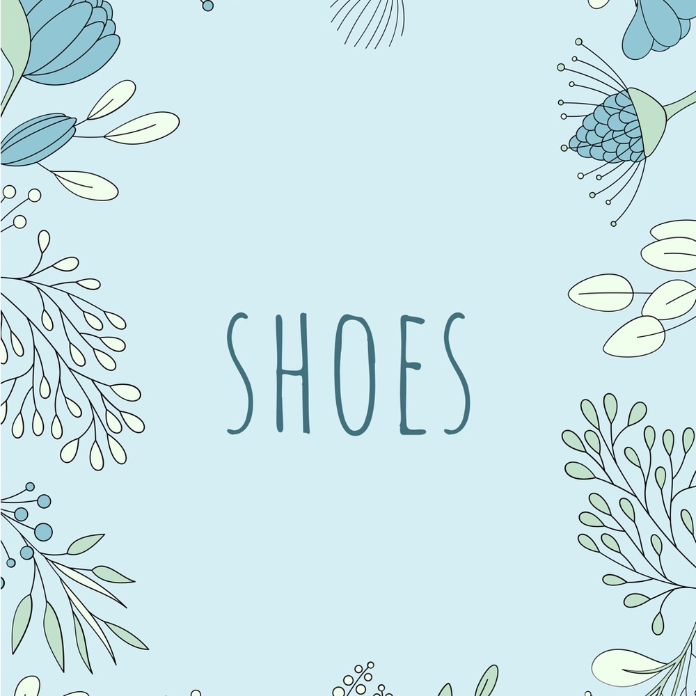 Woman’s Shoes Size 6.5